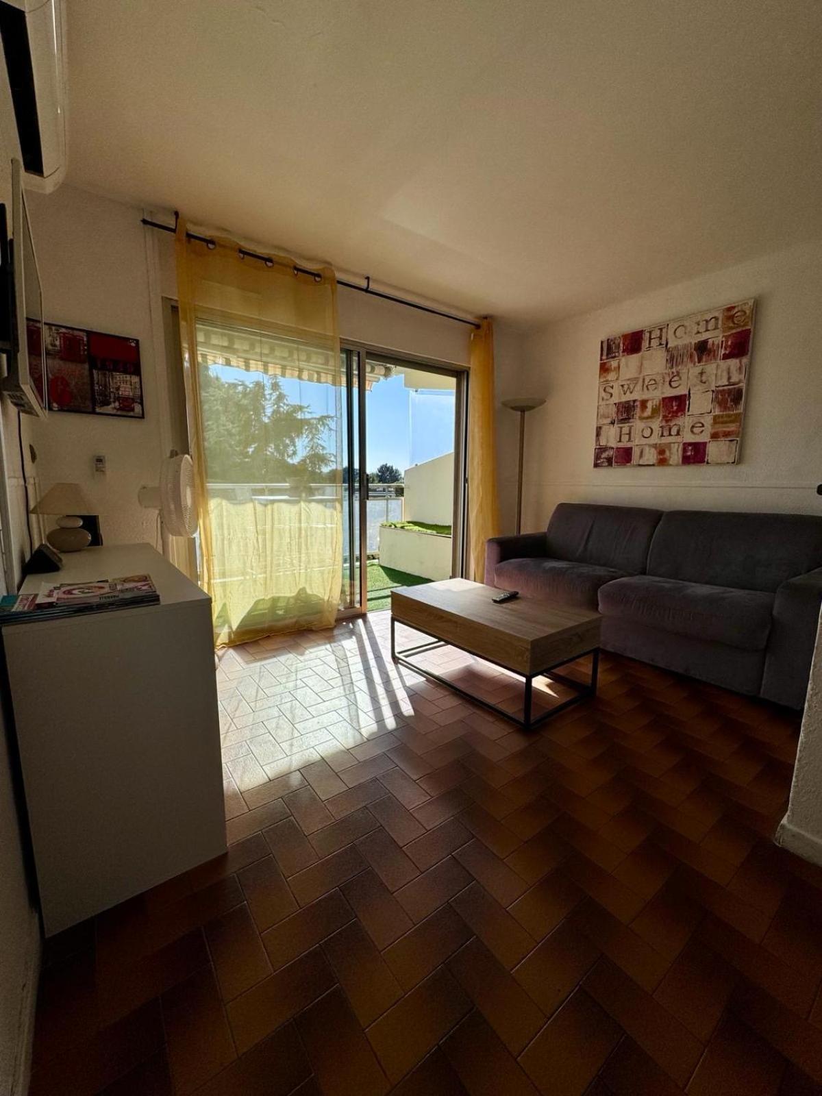 Beau Studio Climatise Face A La Mer La Ciotat Zewnętrze zdjęcie