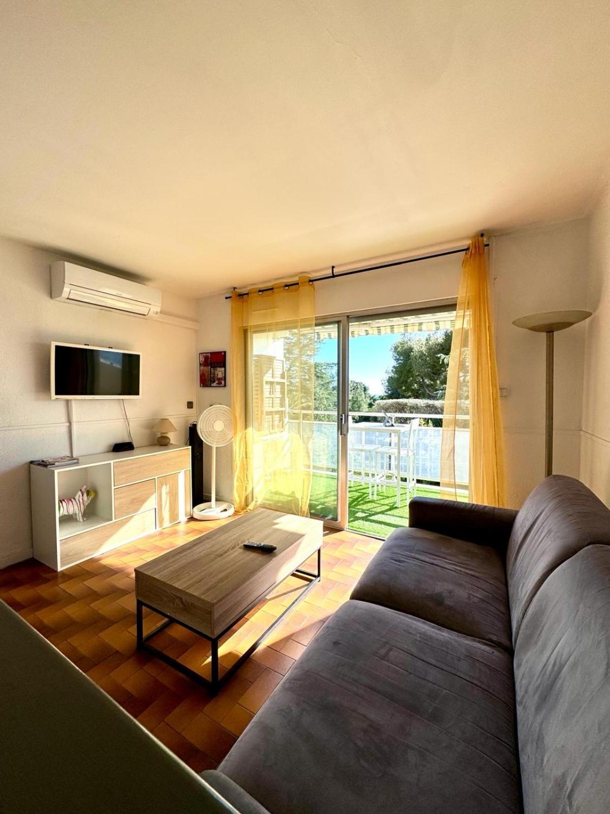 Beau Studio Climatise Face A La Mer La Ciotat Zewnętrze zdjęcie