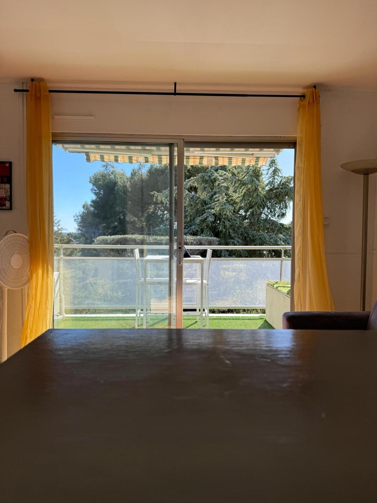 Beau Studio Climatise Face A La Mer La Ciotat Zewnętrze zdjęcie