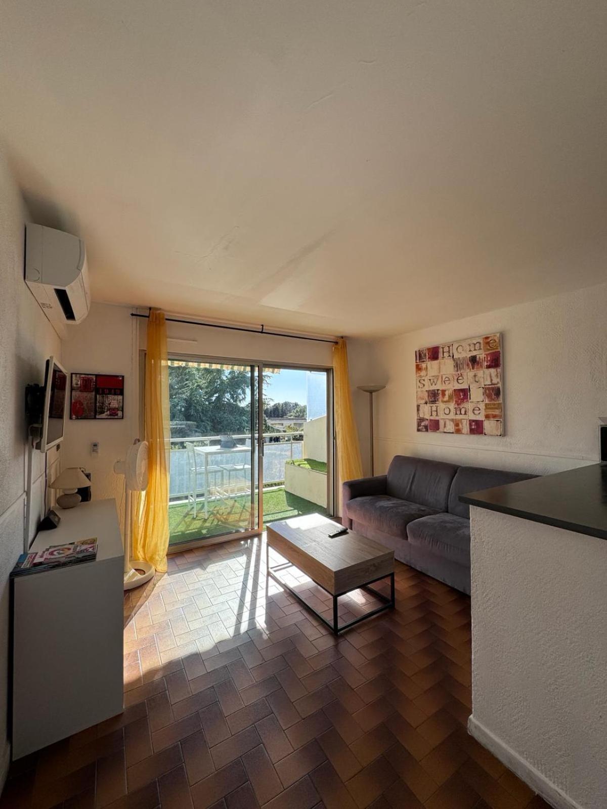 Beau Studio Climatise Face A La Mer La Ciotat Zewnętrze zdjęcie